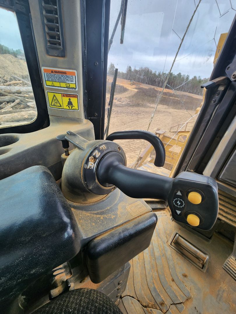 2010 CATERPILLAR D8T - Image 17